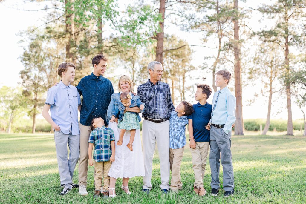 Grandparents with grand kids landscape picture 
Colorado Photographer 