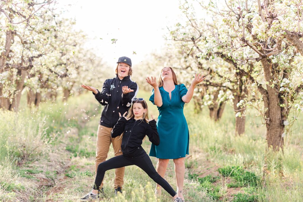 spring family session
colorado orchard family session
montrose colorado photographer
colorado families
