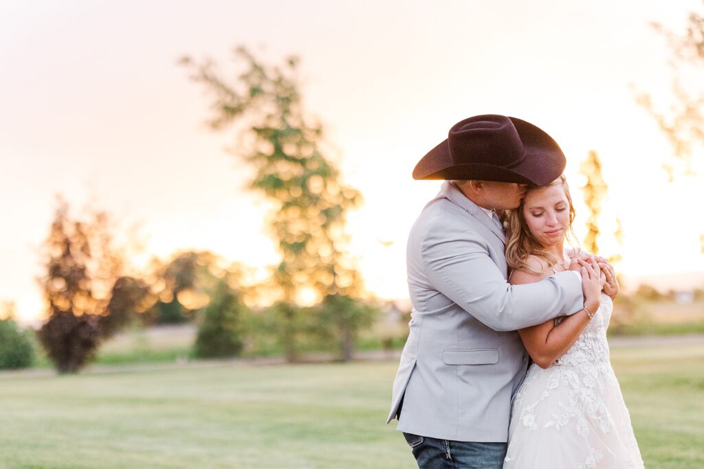 Loma Colorado Wedding
Grand Junction Wedding Photographer
Grand Junction Weddings
Western Slope Weddings
Colorado Sunsets