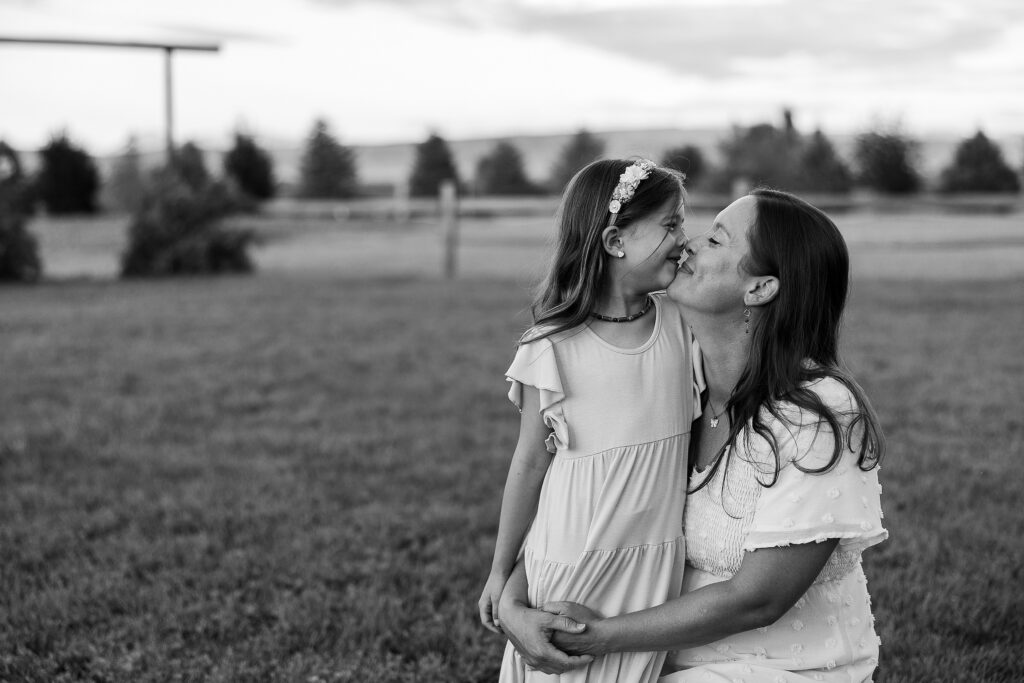 Olathe Family session
Family of 4 session
montrose photos
lock stock and barrel