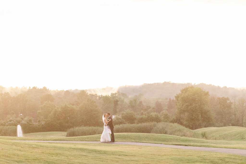 New Jersey Wedding
Sparta new Jersey wedding
new jersey wedding photographer
sky view golf club
gorgeous golf course wedding
new jersey brides