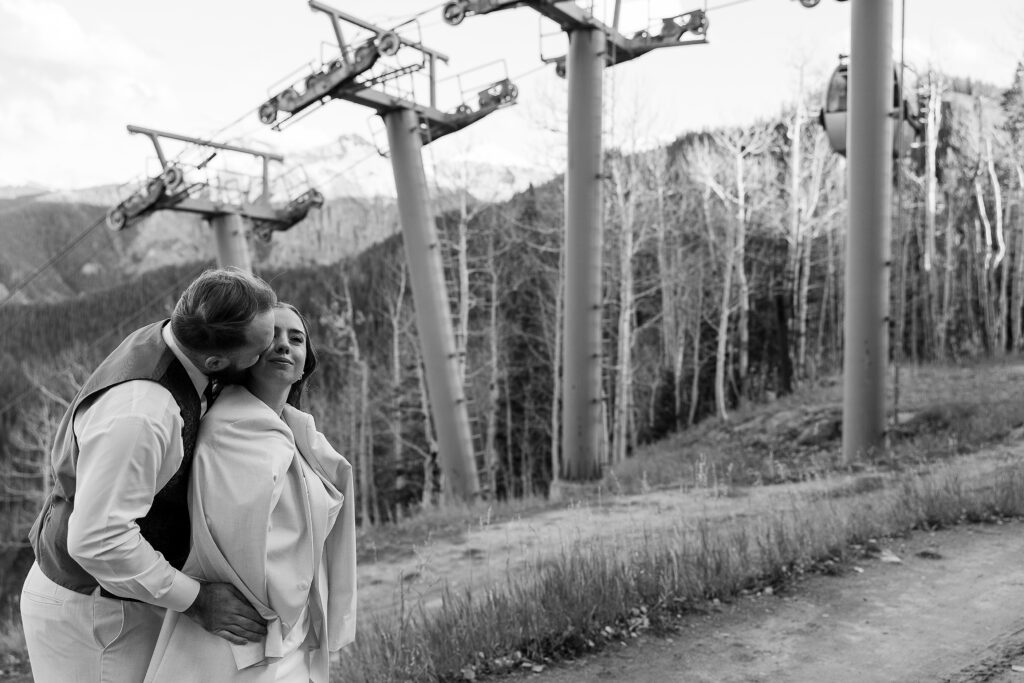 Blake and Tori eloping in Telluride with San Juan Mountain views